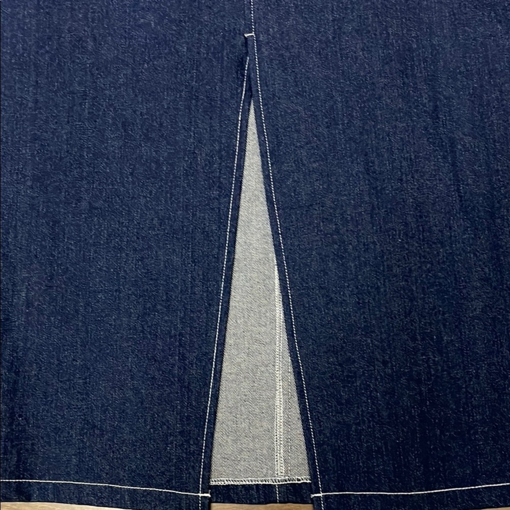 New, AVEC LES FILLES Denim Skirt with White Stitching - Picture 5 of 9